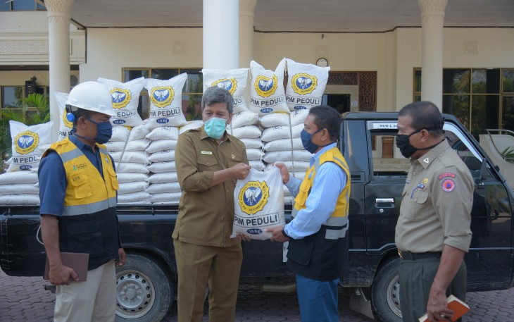 PIM Salurkan 2.244 Paket Sembako Untuk Masyarakat Dampak Covid-19
