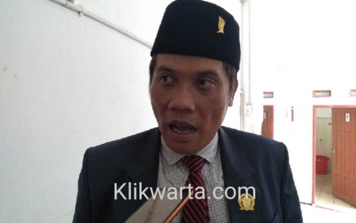 Ketua DPRD Kabupaten Blitar Suwito Saren Satoto (foto dok Klikwartacom/Faisal NR)