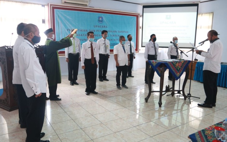 Pelantikan 8 Pegawai Negeri Sipil di Lingkungan Pemerintah Kota Tegal Dalam Jabatan Fungsional Tertentu