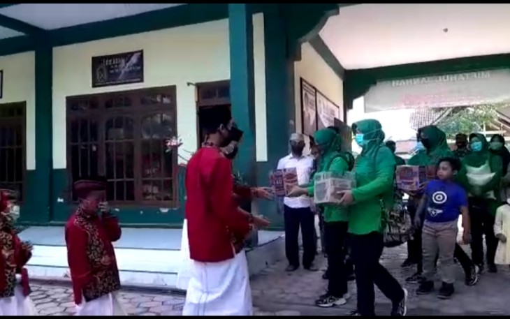 Suasana Pembagian Bansos