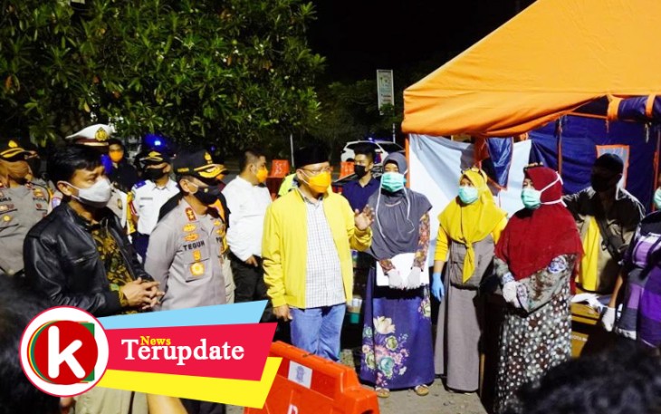 Gubernur Rohidin saat melakukan Peninjauan Posko Pengamanan Cek Point Covid-19