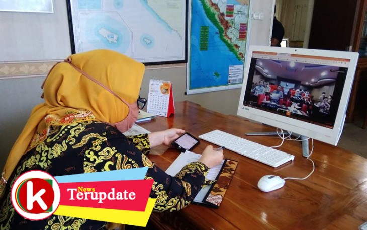 virtual meeting terkait ketahanan pangan daerah yang dipimpin oleh Plh. Direktorat Jendral Bina Pembangunan Darah (Bangda) Kemendagri yang diikuti Asisten II Setda Provinsi Bengkulu Yuliswani
