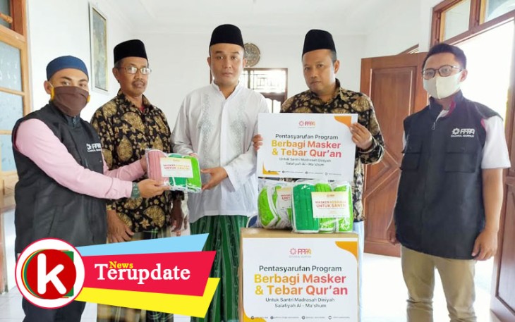 PPPA Daarul Quran Semarang Berbagi Al-Qur'an dan Masker untuk Santri Madrasah Diniyah Magelang