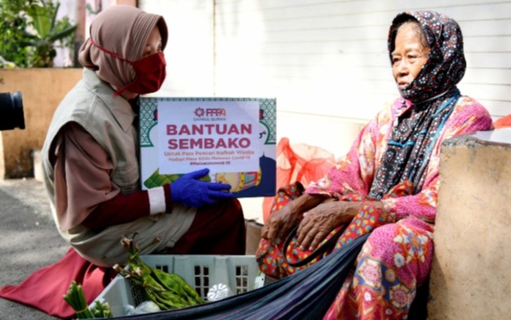 Penyaluran bantuan