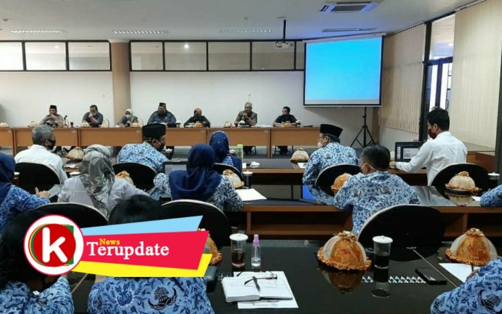 Suasana Hearing Komisi IV DPRD Kabupaten Blitar