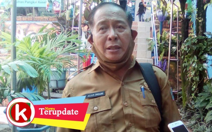 Kadisdikbud Kota Bitung Julius Ondang SPd