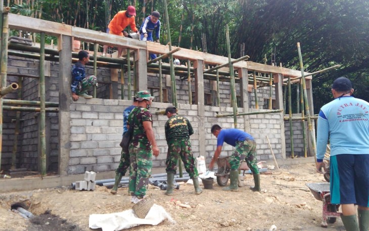 Satgas: TNI Berikan Resep Menjaga Kebersihan MCK