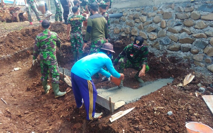 Saptiktank Mushola Sudah Mulai di Cor di Hari ke 5 TMMD