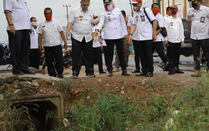 Tulangbawang Kembali Lanjutkan Pembangunan Tugu Garuda dan Tugu Simpang Penawar