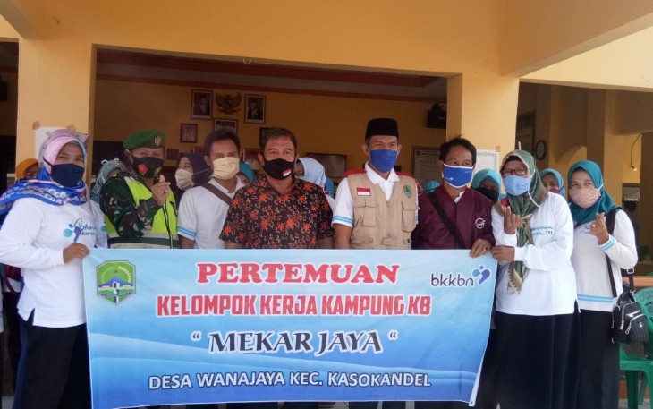 Pembinaan Kampung KB di Desa Wanajaya Kecamatan Kasokandel Kabupaten Majalengka
