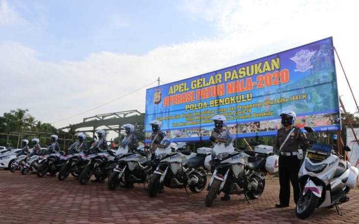 Kapolda Bengkulu Pimpin Gelar Pasukan Menandai Mulainya Ops Patuh Nala 2020