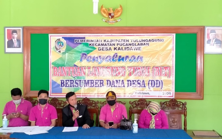 Pembagian BLT DD Kalidawe Tahap 4 dan 5 Berjalan Kondusif