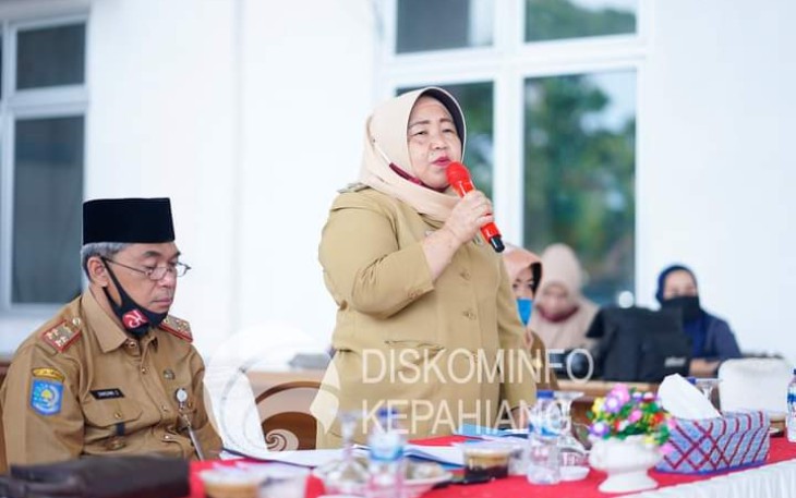 Wakil Bupati Kepahiang Netty Herawati Berikan Arahan 