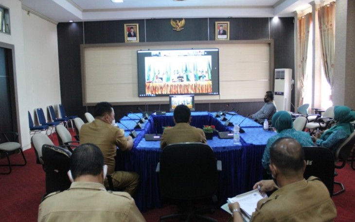 Bupati Bengkulu Tengah Ferry Ramli Mengikuti Vidcon 