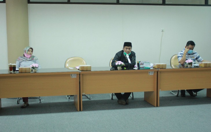 Pimpinan DPRD Kabupaten Blitar Pimpin Rapat 