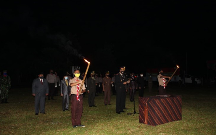 Polres Mukomuko Gelar Apel Kehormatan dan Renungan Suci