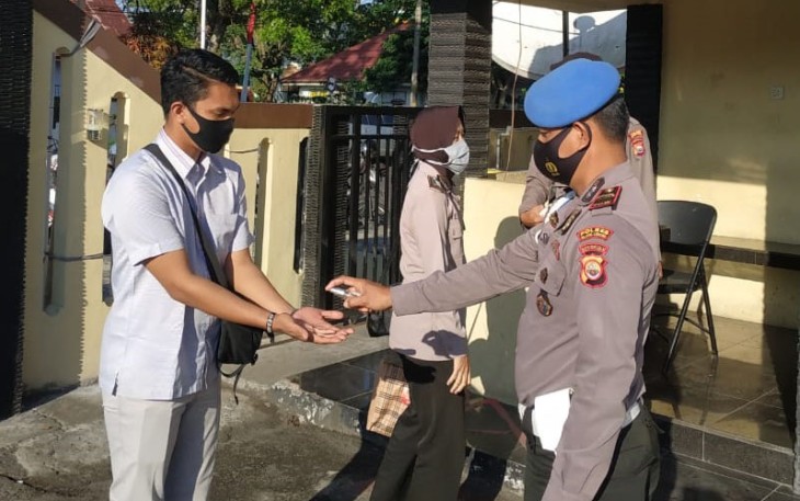 Masuk Polres Rejang Lebong Polda Bengkulu Ikuti Protokol Kesehatan