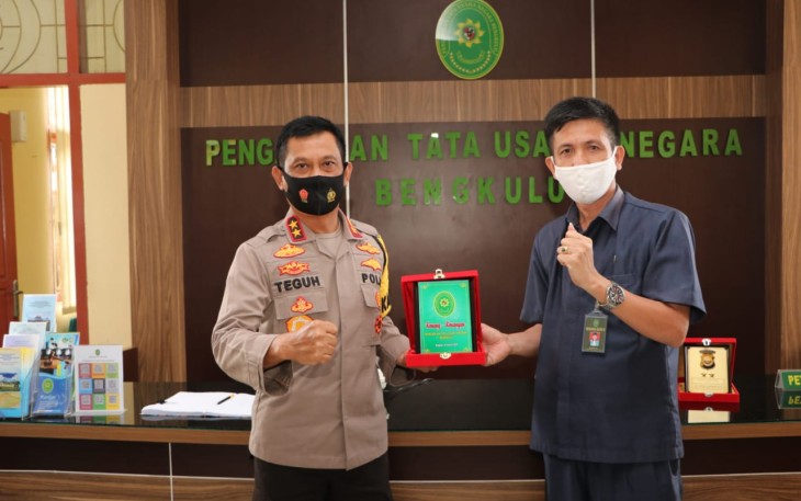 Kapolda Bengkulu Silahturahmi ke PT dan PTUN Bengkulu