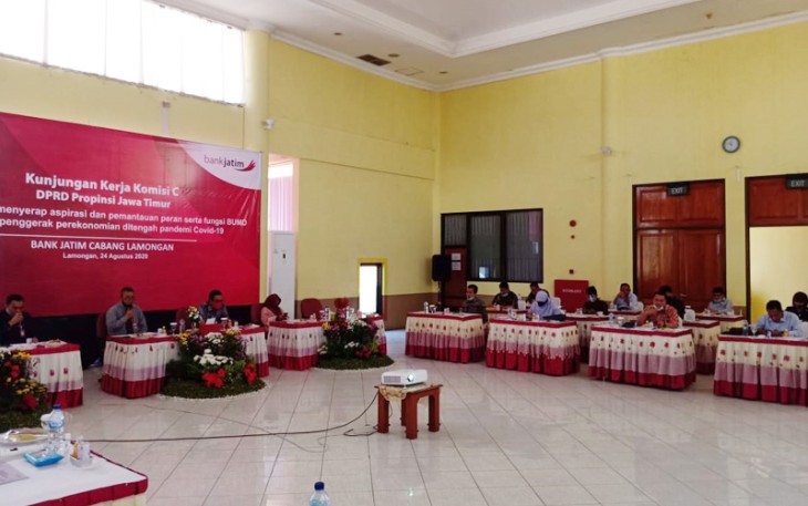Kunjungan Komisi C DPRD Jatim ke Bank Jatim Cabang Lamongan