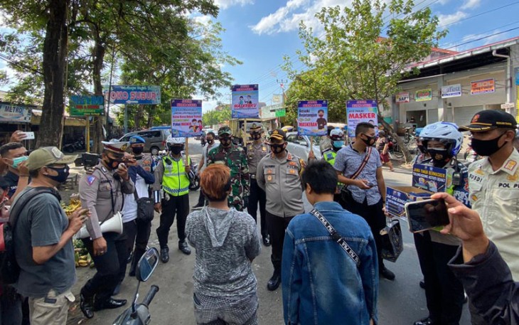Kapolres dan Forkompimda Gelorakan Pemakaian Masker Sesuai Inpres No 6 Tahun 2020 