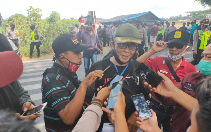 Joko Trisno Mudiyanto saat Dikonfirmasi Awak Media (foto: Faisal NR / Klikwarta.com) 