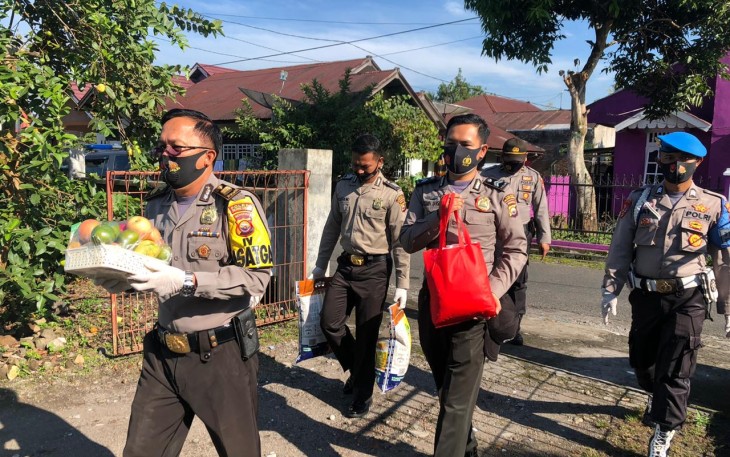 Kabag Sumda Polres Rejang Lebong AKP M Nurdai M Pd Kunjungi Anggotanya Yang Sakit 