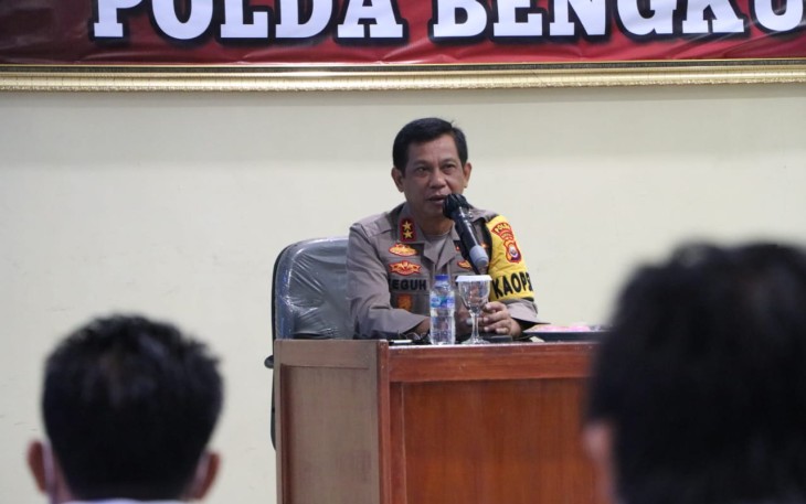 Kapolda Bengkulu Saat memberikan arahan