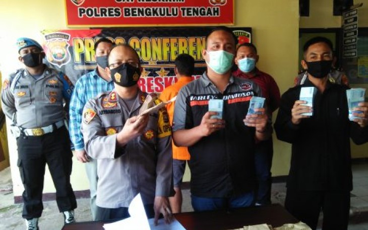 Korupsi Dana Desa Polres Benteng Tahan Mantan Pj Kades Keroya 