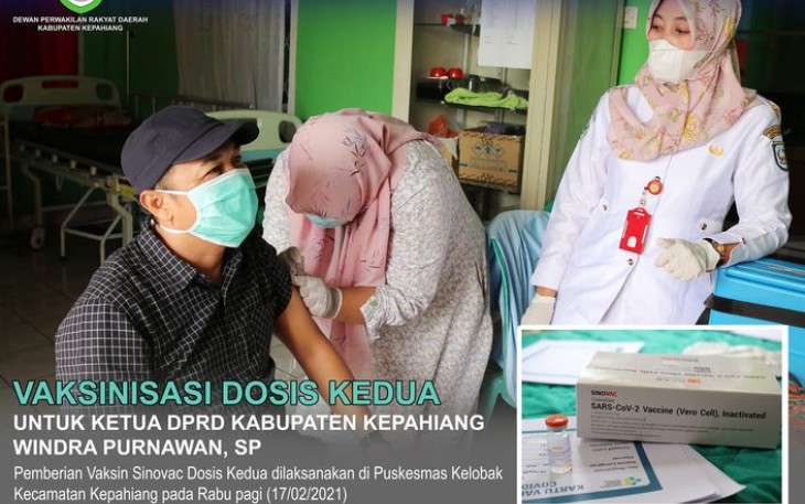 Ketua DPRD Kabupaten Kepahiang Windra Purnawan Saat Menerima Vaksinasi Kedua