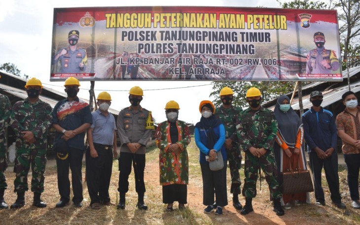 Kapolres Tanjungpinang Bersama FKPD Launching 5 Kampung Tangguh