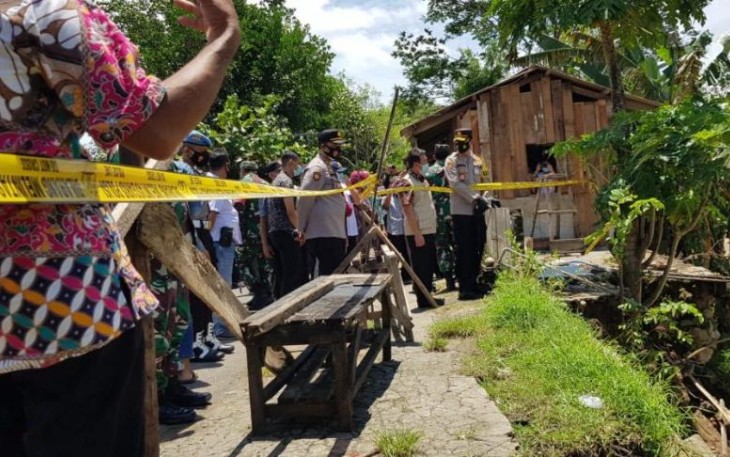Bupati Tulungagung Didampingi TNI dan Polri Tinjau Tanggul Sungai Longsor di Desa Sukoharjo