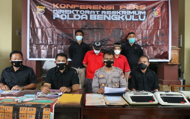 Polda Bengkulu Melaksanakan Konferensi Pers 