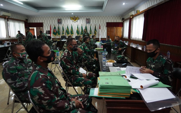Laksanakan Fungsi Pengawasan, Tim Wasrik Post Audit Itjenad dipimpin Brigjen TNI Pujiyanto, S.E., M.M., beserta anggota tim kunjungi Korem 071/Wijayakusuma, Senin (15/2/2021).