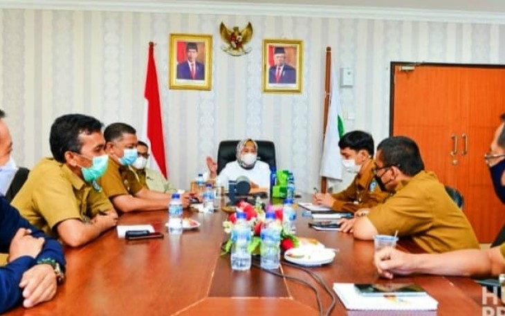 Wakil Gubernur Hj Marlin Agustina