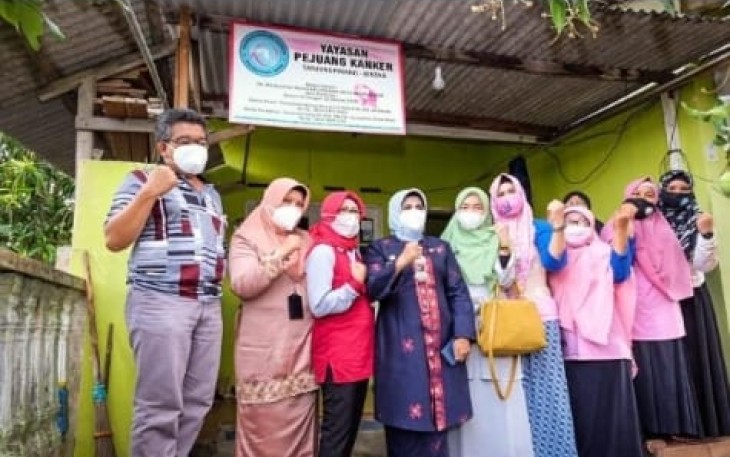 Walikota Tanjung Pinang Rahma Kunjungi Pejuang Kanker