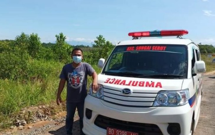 Ambulans Gratis Pemkot Antarkan Jenazah TPU Taman Bahagia ke Medan