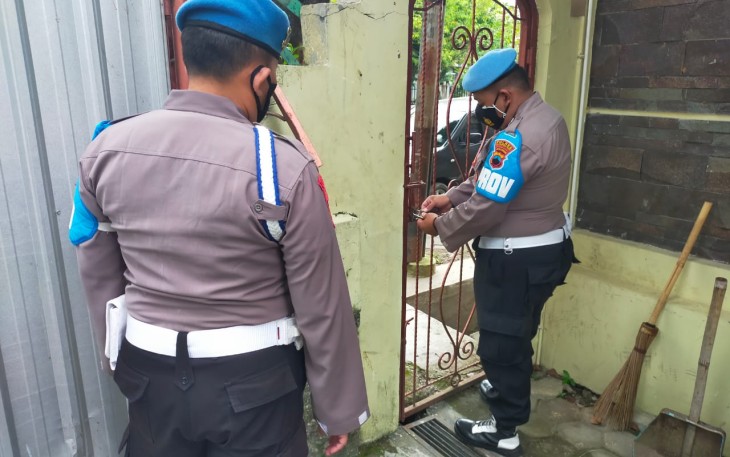 Kepala Kepolisian Resor Pekalongan Kota  AKBP M Irwan Susanto., S.I.K., S.H,M H,  memerintahkan jajarannya untuk meningkatkan kewaspadaan dan memperketat pengamanan Mako Polres Pekalongan Kota beserta Polsek jajaran.