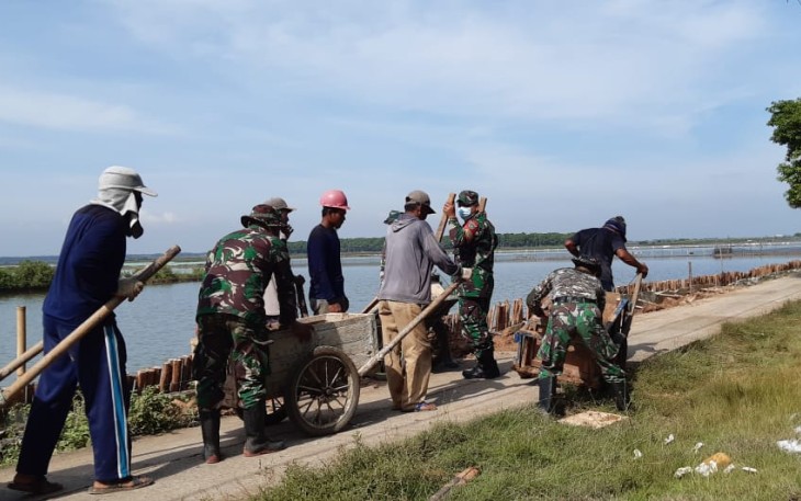 Pembangunan Turap Jalan
