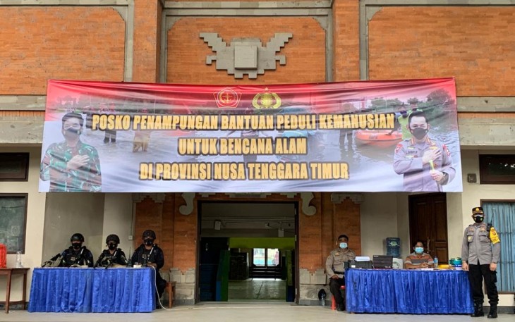 Polda Bali menyalurkan bantuan  korban banjir dan tanah longsor di Provinsi Nusa Tenggara Timur (NTT). Bantuan tersebut berasal dari Polda Jawa Tengah, Jawa Timur  Kalimantan Selatan dan Kalimantan Tengah. Termasuk bantuan dari Polda Bali dan Mabes Polri. 