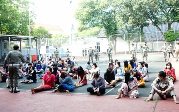 Warga terjaring razia ketika diberikan pengarahan Satpol PP