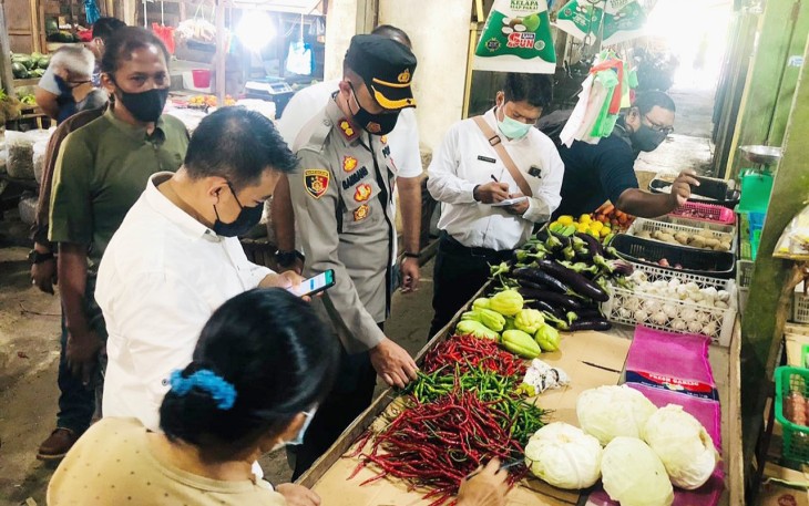Jelang Bulan Suci Ramadan Kapolres Bintan Lakukan Pengecekan Stok Bapokting di Wilayah Polsek Bintan Utara