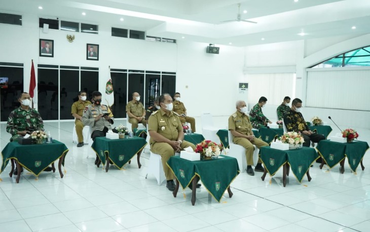 Bupati Asahan dan Wabup Ikuti Rakor secara Virtual Bersama Presiden