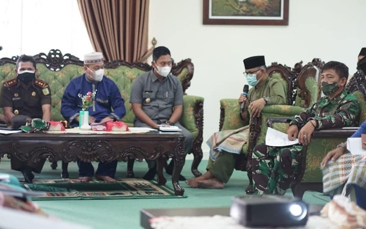 Bupati Lingga Pimpin Rapat Gugus Tugas Covid-19 Bersama Forkopimda