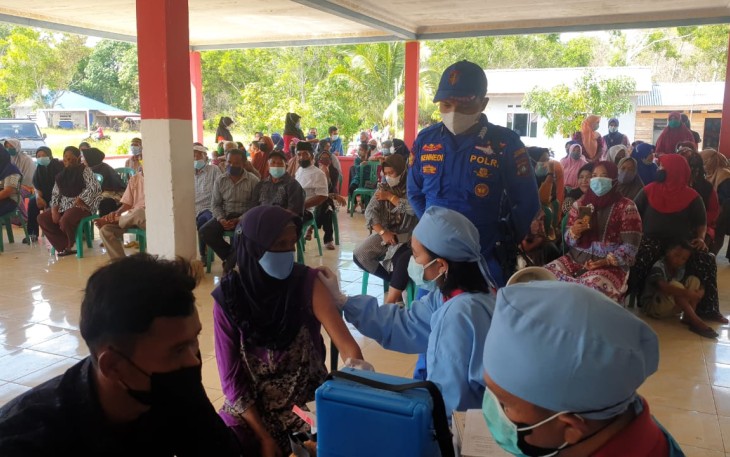 Polres Karimun Laksanakan Kegiatan Nasi Kapau Vaksinasi
