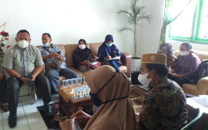 Personil Polsek Sipispis Hadiri Rakor Gebyar Vaksin Guru Kecamatan Sipispis