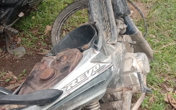 Berbelok Tanpa Isyarat, Dua Motor Revo Terlibat Laka Lantas