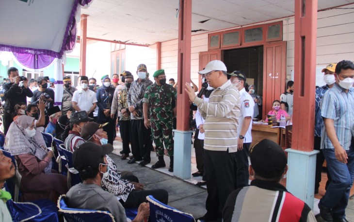  Gubernur Rohidin Sampaikan Apresiasi Karena Capaian Vaksinasi COVID-19 di Mukomuko Terus Meningkat