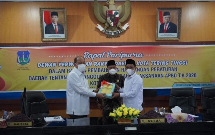Penyampaian Nota Pengantar Walikota Tebing Tinggi dan Pertangungjawaban Pelaksanaan APBD Pemkot Tebing Tinggi TA 2020