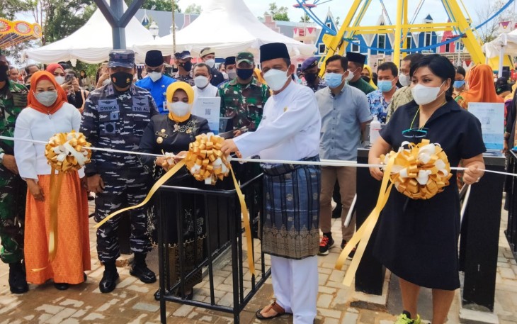 Gubernur Ansar dan Wako Rahma, Resmikan Trans Studio Garden