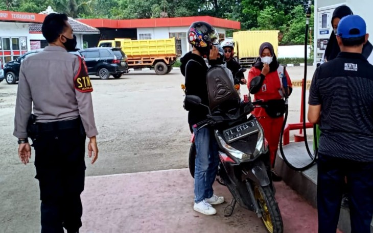 Antisipasi Penularan Covid-19, Patroli Dialogis Polsek Palasah Himbau Warga Patuhi Prokes
